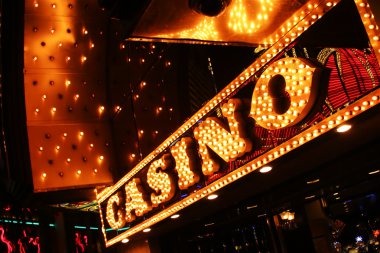 sabato slot games including Aviator and Sweet Bonanza